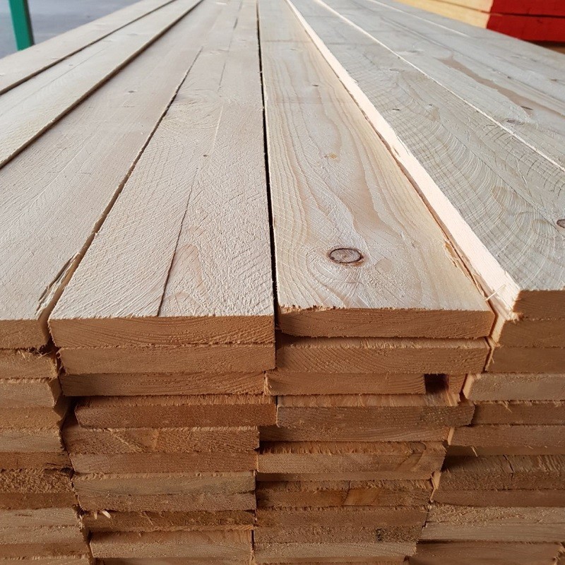Tavole in legno di abete per carpenteria grezze da 15 cm
